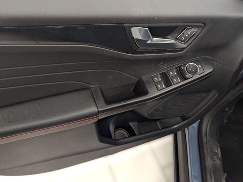 New 2026 Ford Escape ST-Line w/ Tech Pack #1 image 10