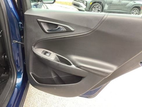 Used 2019 Chevrolet Malibu LT w/ Leather Package image 21