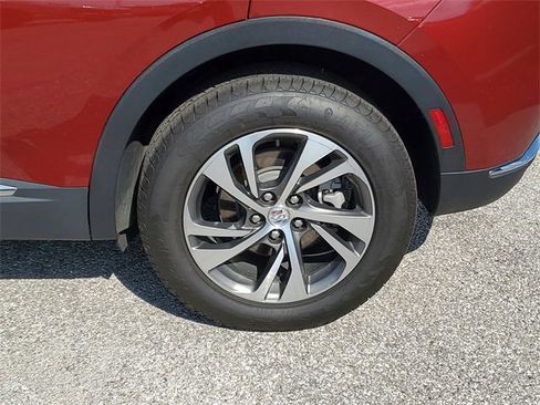 Used 2023 Buick Envision Essence image 8