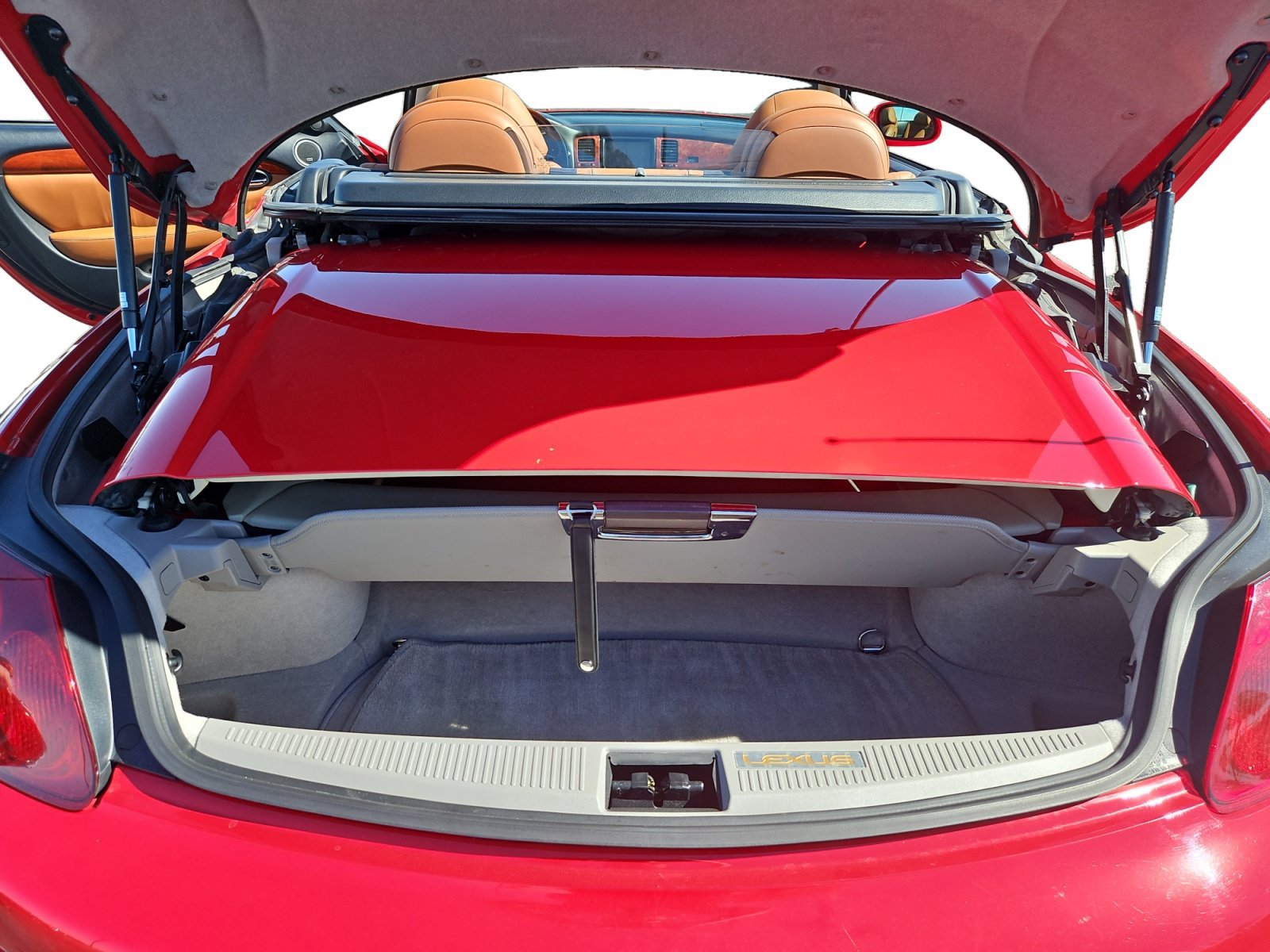 Used 2004 Lexus SC 430 Convertible w/ Preferred Accessory Pkg RWD image 20
