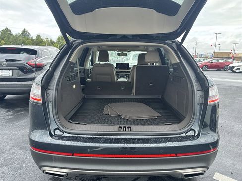 Used 2022 Lincoln Nautilus Reserve image 29