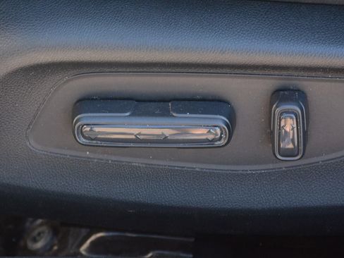 Used 2023 Honda Civic Touring image 8