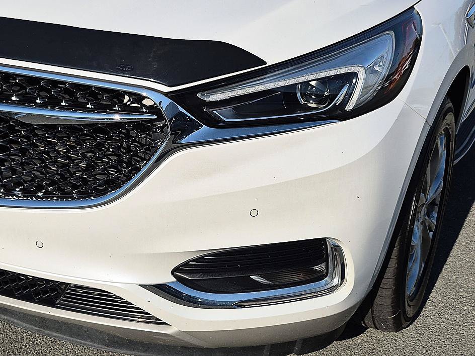 Certified 2019 Buick Enclave Avenir w/ Avenir Technology Package FWD image 9