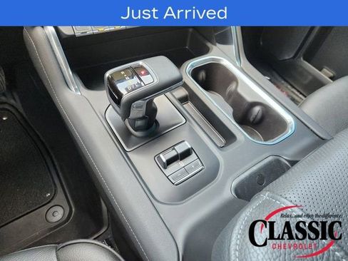 Used 2024 GMC Sierra 1500 Denali w/ Technology Package image 31