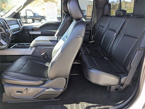 Used 2018 Ford F250 Lariat w/ Lariat Value Package image 36