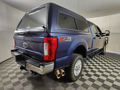 Used 2019 Ford F250 XL w/ STX Appearance Package AWD/4WD image 7