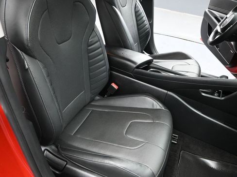 Used 2022 Hyundai Elantra Limited image 27