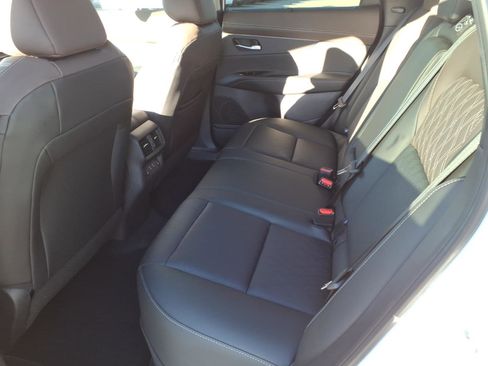 New 2026 Nissan Murano Platinum image 6