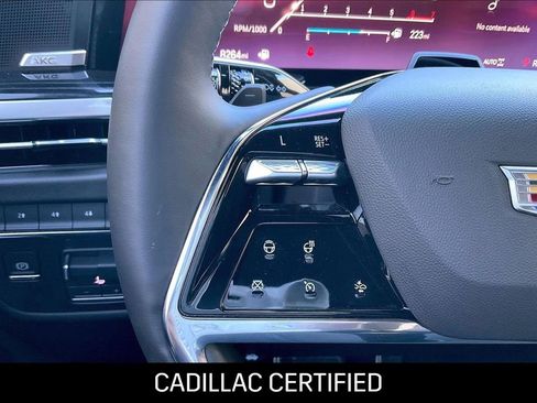 Used 2026 Cadillac Escalade ESV Sport w/ LPO, ONYX Package image 23