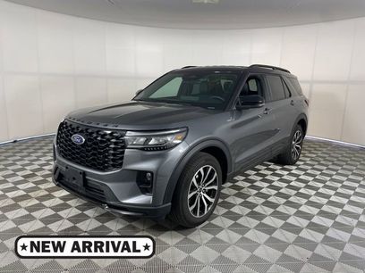 Used 2025 Ford Explorer ST-Line