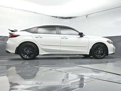 Used 2025 Honda Civic Sport Touring image 38