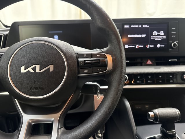 Certified 2023 Kia Sportage LX AWD/4WD image 18