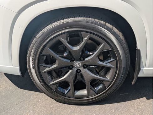 New 2026 Lexus TX 500h AWD image 9