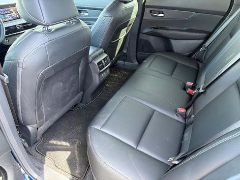 Certified 2025 Nissan Murano SV image 20