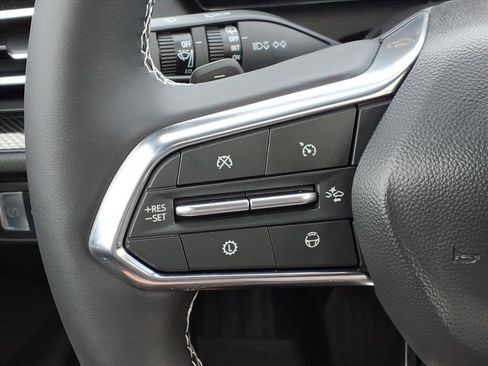 New 2026 Chevrolet Traverse High Country w/ LPO, Floor Liner Package image 17