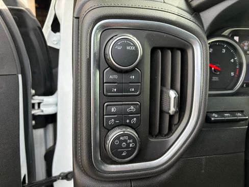 Used 2020 Chevrolet Silverado 2500 LTZ w/ LTZ Premium Package image 24