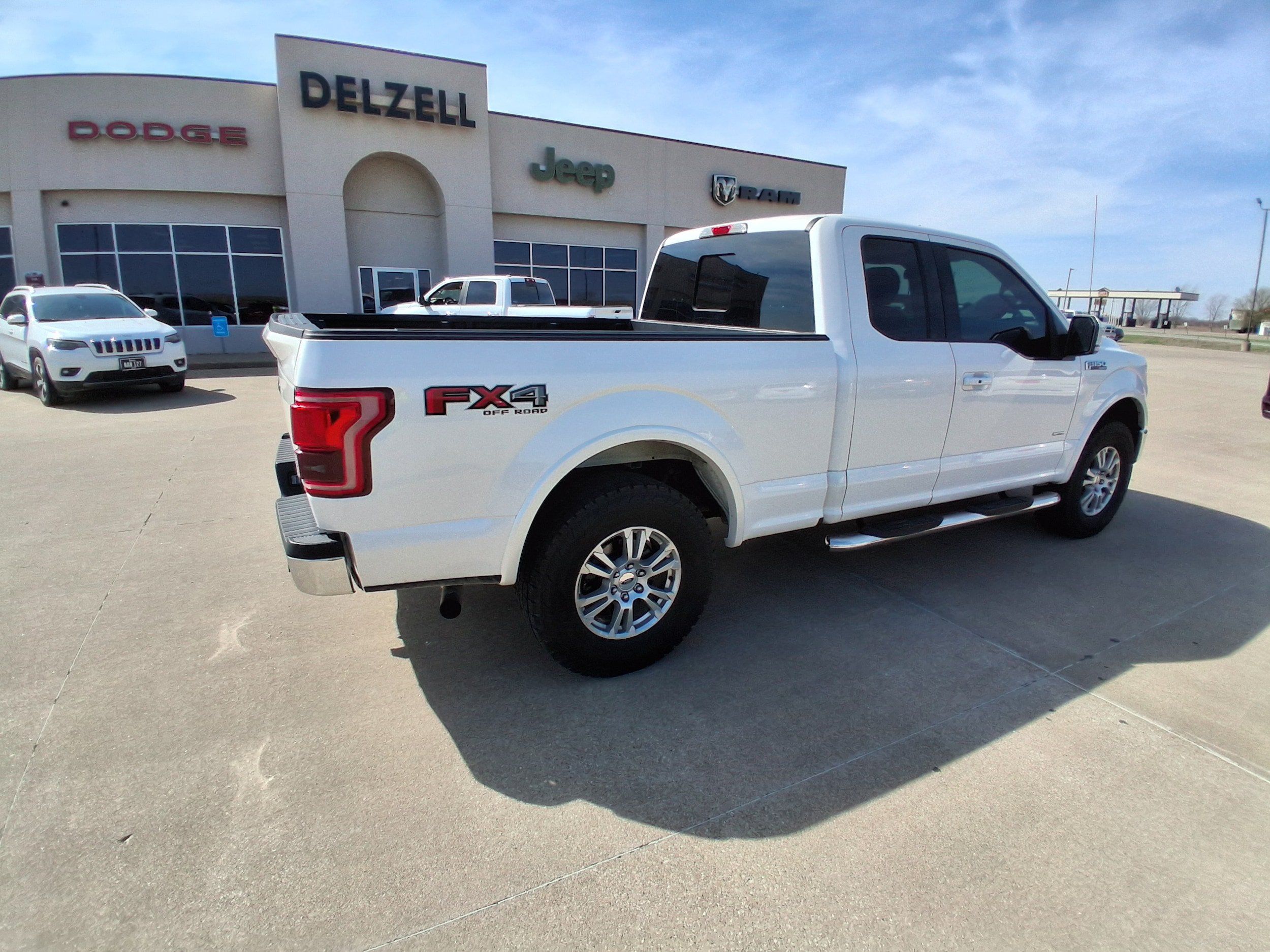 Used 2016 Ford F150 Lariat w/ Equipment Group 501A Mid AWD/4WD image 6