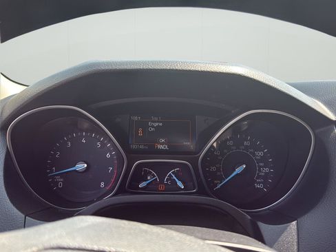 Used 2018 Ford Focus SE FWD image 17