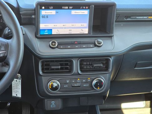 Used 2024 Ford Maverick XL image 19