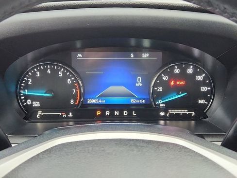 Certified 2022 Ford Explorer XLT w/ Equipment Group 202A image 22