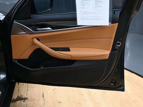 Used 2023 BMW 530i xDrive w/ Convenience Package AWD/4WD image 23