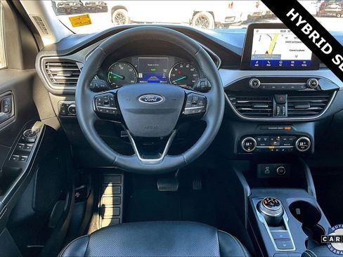 Used 2021 Ford Escape SEL image 8