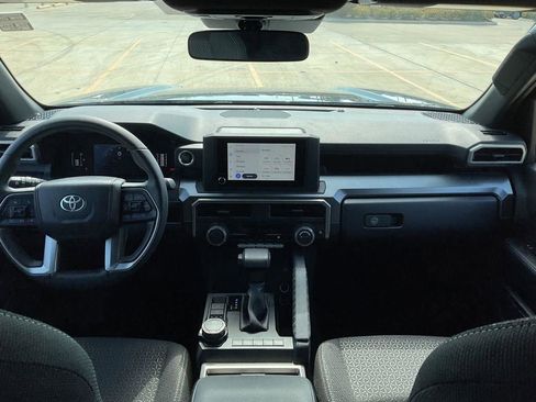 Used 2025 Toyota 4Runner SR5 image 21