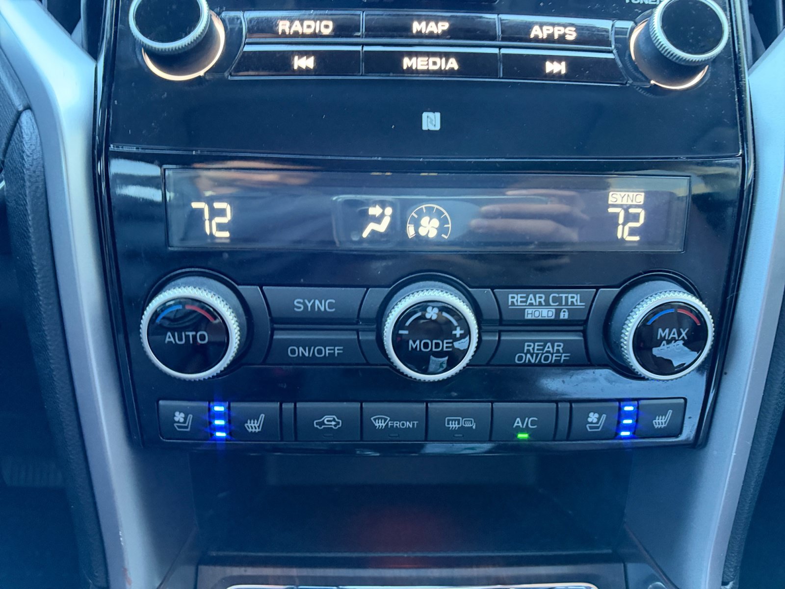 Used 2019 Subaru Ascent Touring AWD/4WD image 11