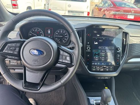 Used 2025 Subaru Forester Premium image 10