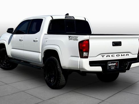Used 2020 Toyota Tacoma SR w/ SR Convenience Package image 12