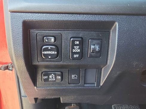 Used 2020 Toyota Tundra 4x4 Double Cab image 27