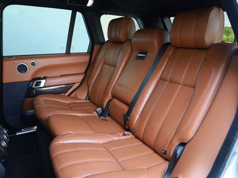 Used 2014 Land Rover Range Rover Autobiography AWD/4WD image 26