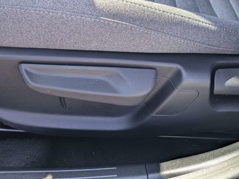 Used 2025 Kia K4 EX image 19