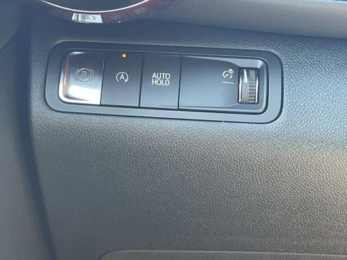 New 2026 Chevrolet Equinox RS w/ Convenience Package III FWD image 31