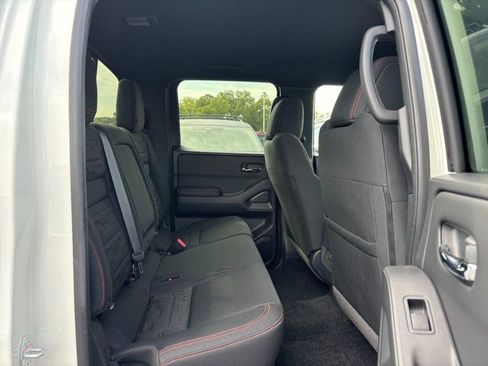 New 2025 Nissan Frontier PRO-4X image 5