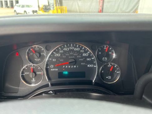 Used 2025 GMC Savana 2500 w/ Driver Convenience Package RWD image 16