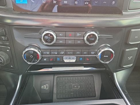 Used 2025 Ford F150 Raptor AWD/4WD image 19