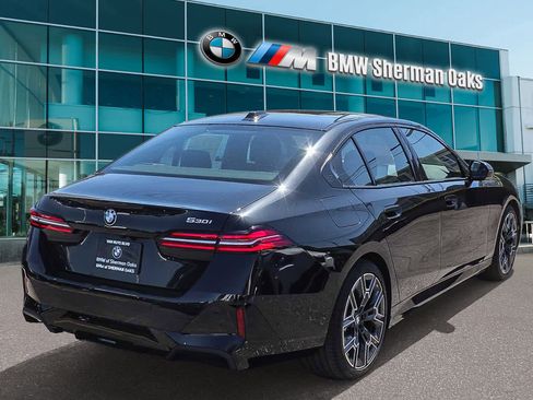 New 2026 BMW 530i w/ M Sport Package image 4