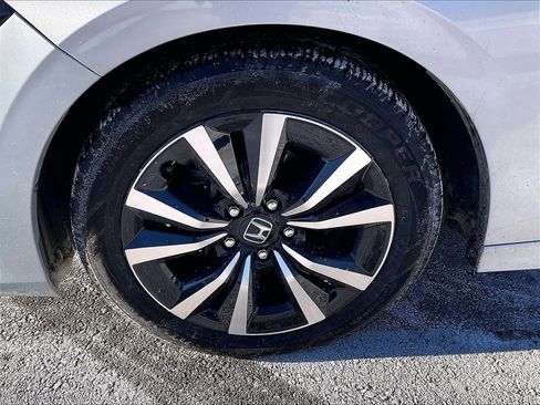 Used 2022 Honda Civic EX image 7