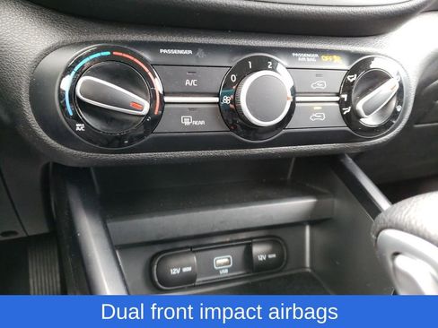 Used 2021 Kia Soul S image 23