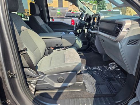 Used 2023 Ford F150 XLT image 6