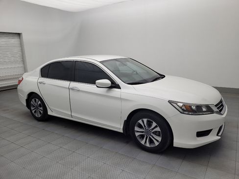 Used 2015 Honda Accord LX image 11