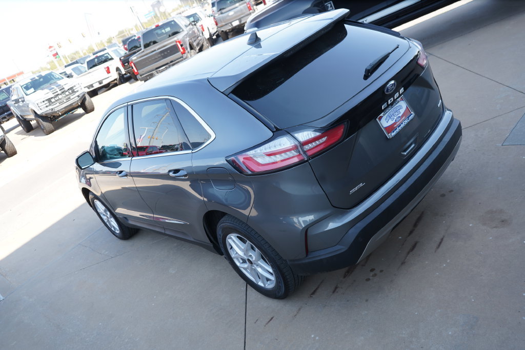 Certified 2024 Ford Edge SEL AWD/4WD image 13