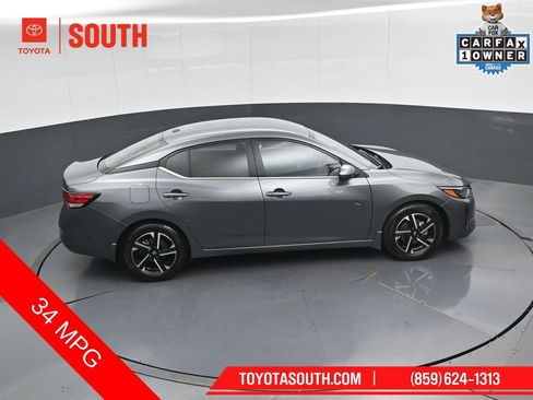 Used 2025 Nissan Sentra SV FWD image 42