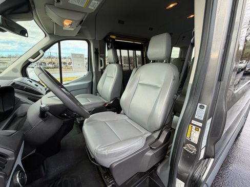 Used 2015 Ford Transit 350 XL image 15