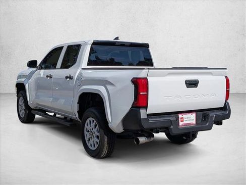 Used 2024 Toyota Tacoma SR image 7