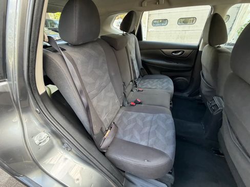 Used 2016 Nissan Rogue S AWD/4WD image 28