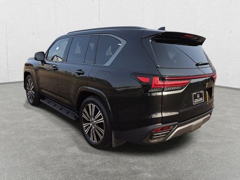 New 2026 Lexus LX 600 4WD w/ Appearance Package image 7