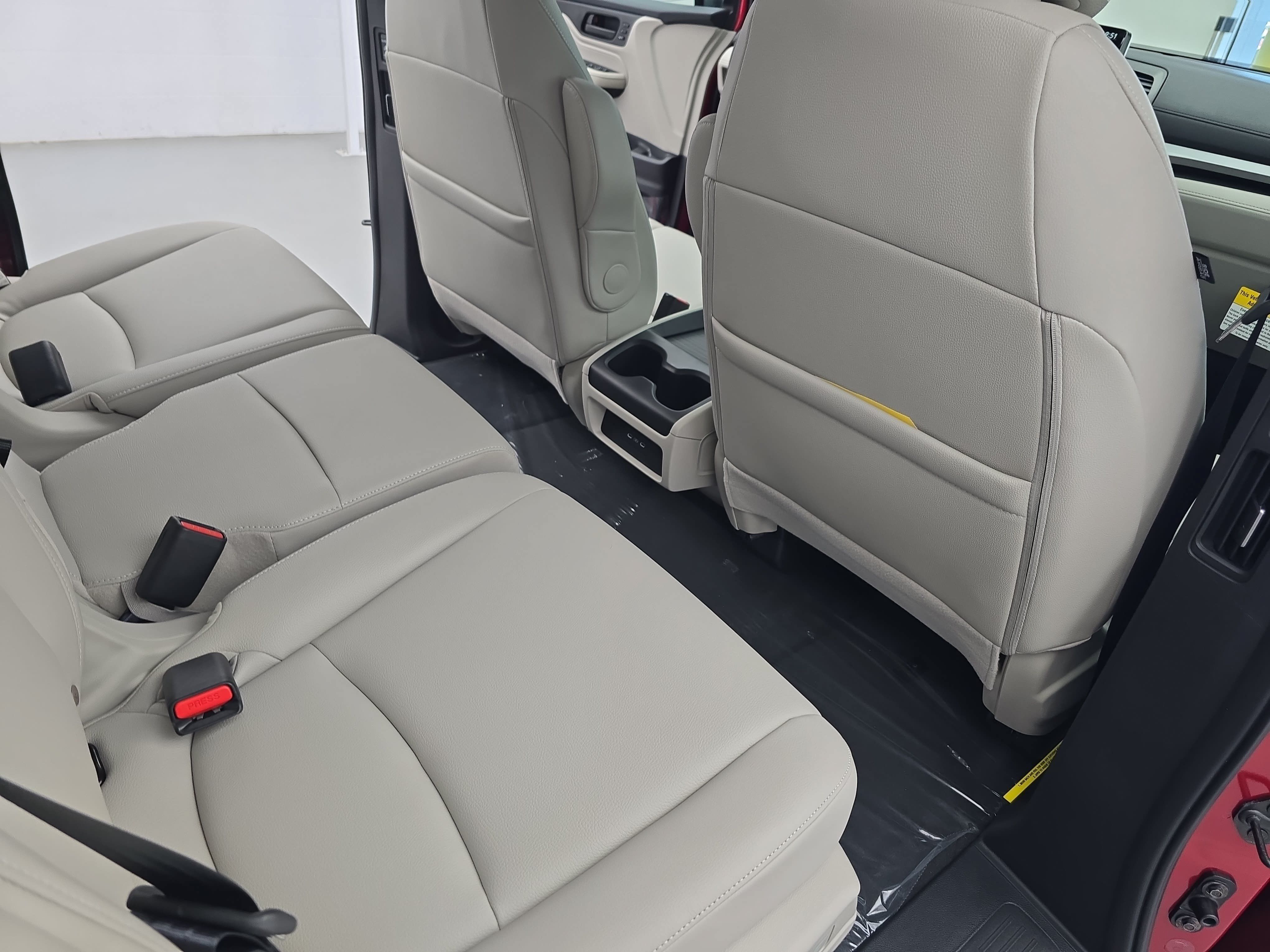 New 2027 Honda Odyssey EX-L image 11