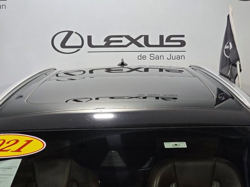 Used 2021 Volvo XC60 T8 Inscription Expression image 7